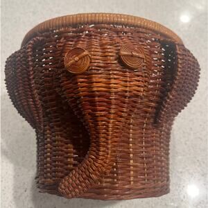 VTG/BOHO Rattan/Wicker Elephant Planter Basket0